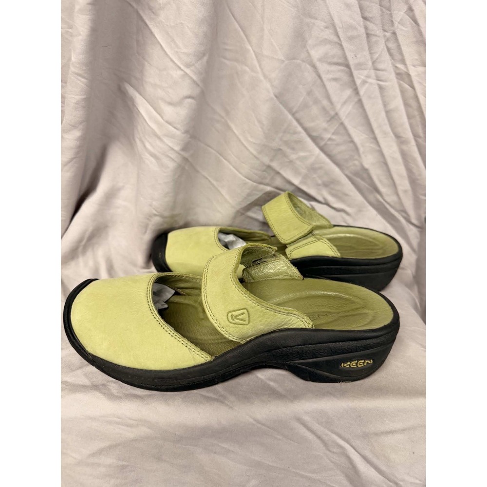 Keen Womens 9 Green Mary Jane Clogs Leather Slip On Mule 1010289 Outdoor Utility